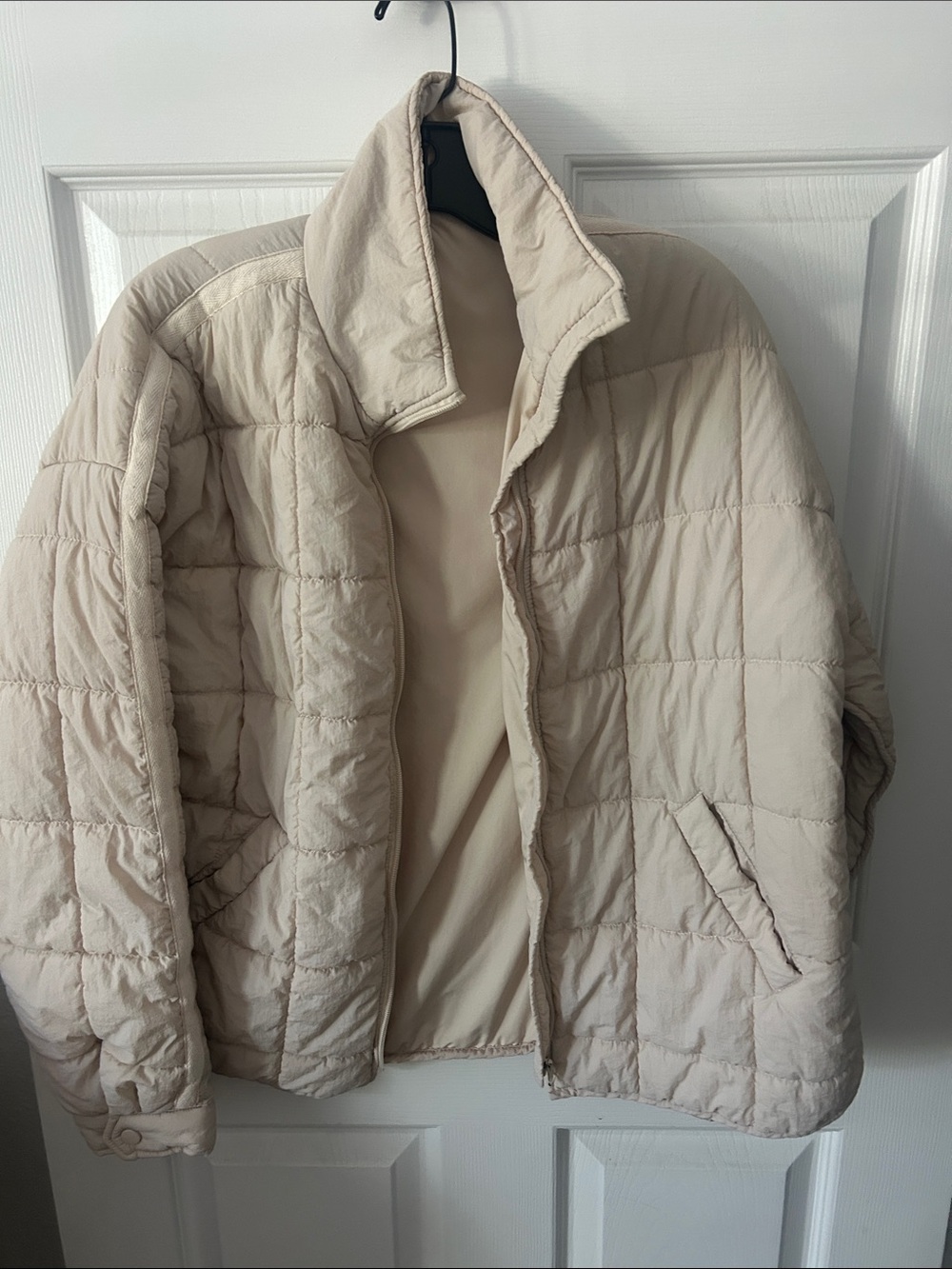 Lightweight soft jacket. Perfect for Breezy spring or summer. - Picture 1 of 2